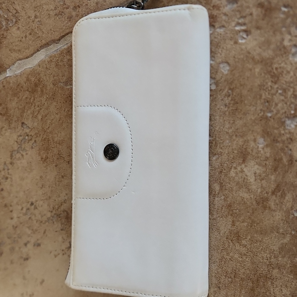 LONGCHAMP White Leather Wallet with Embossed Logo - Picture 2 of 16